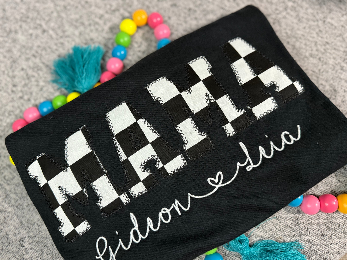 Black and White Retro MAMA t-shirt