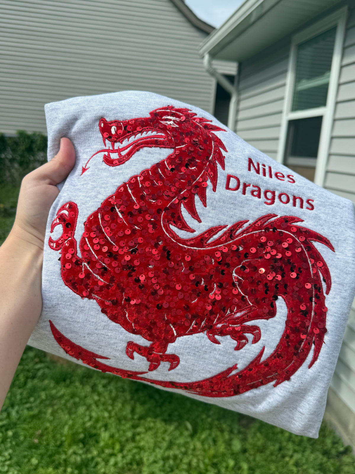 Niles Dragons Sequins