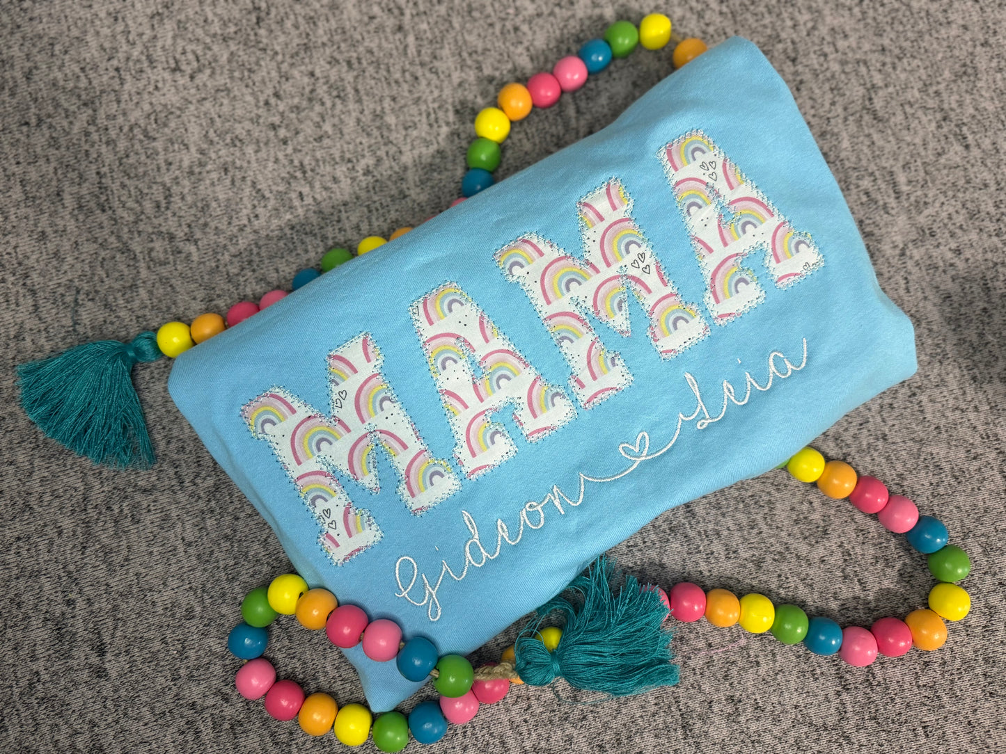 Rainbow MAMA t-shirt